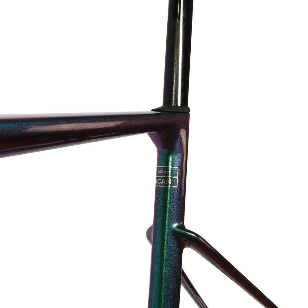 Sunremo A23 | Full Carbon Fiber Road Bike | Versatile for Training & Commuting