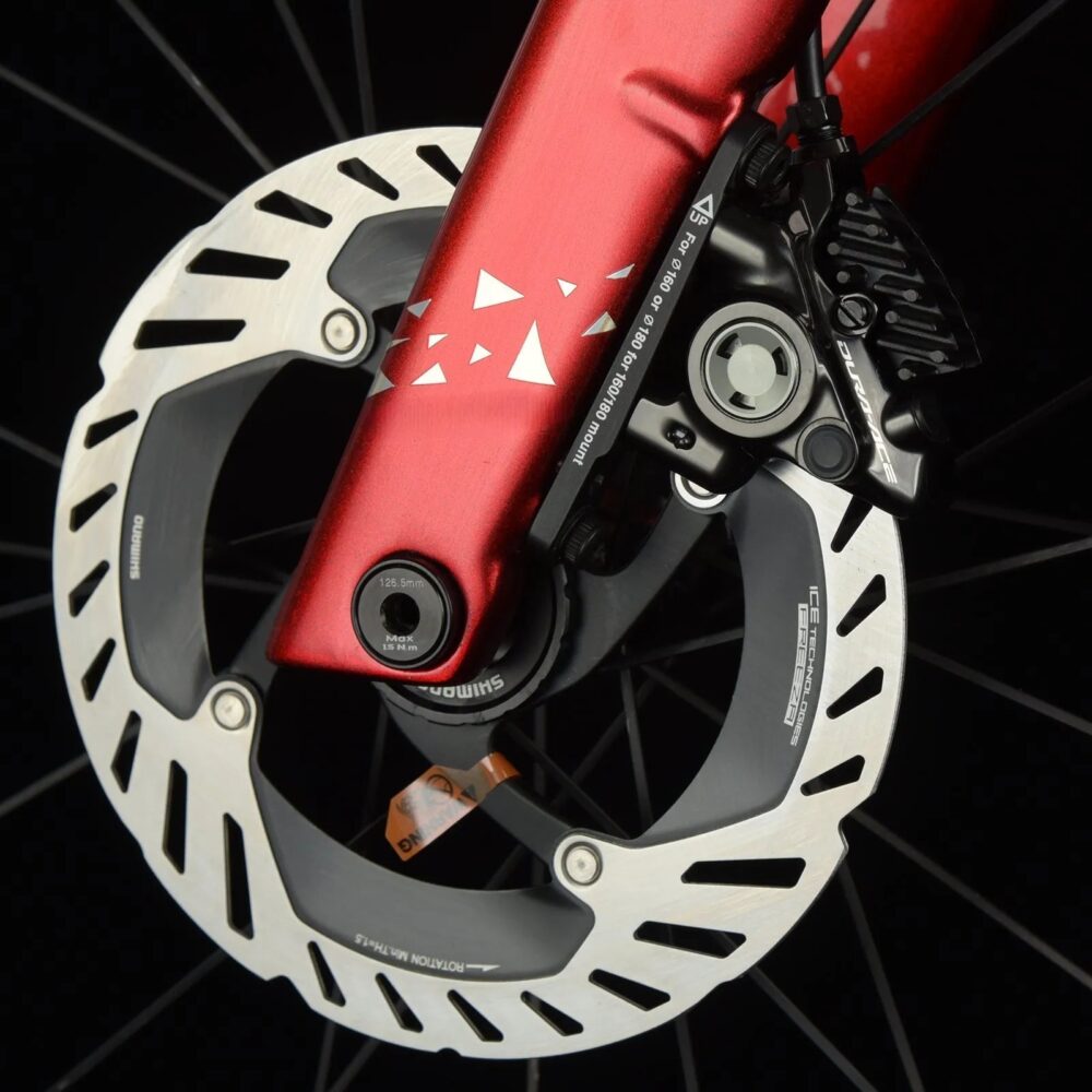 T1000 Carbon Aero Road Bike - 700C 50mm Carbon Wheels | Hydraulic Disc