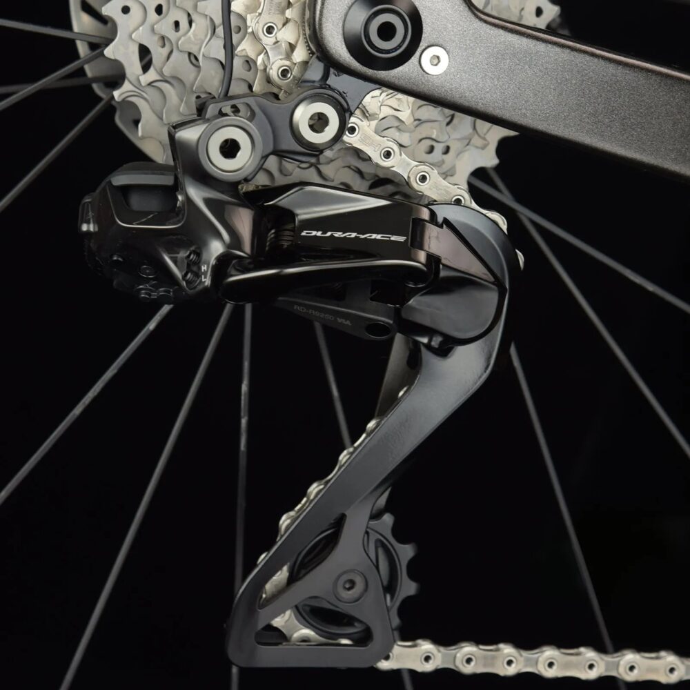 T1000 Carbon Aero Road Bike - 700C 50mm Carbon Wheels | Hydraulic Disc
