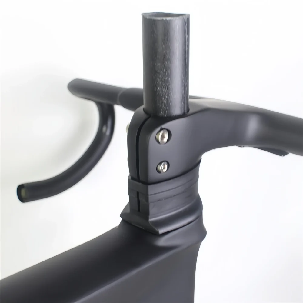 SU02A | All-Rounder Carbon Fiber Road Bike | Versatile for Training & Commuting
