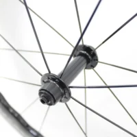 700C Road Bike Carbon Wheelset Clincher Tubeless 65mm Depth 25mm Width V Brake